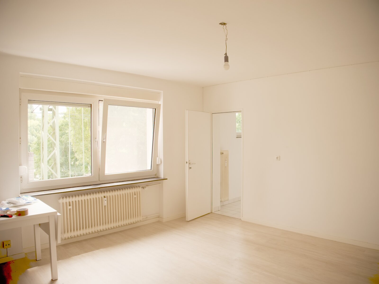Hübsche Zweizimmer-Singlewohnung mit Mainblick  Hübsche Zweizimmer-Singlewohnung mit Mainblick